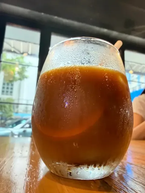 CONTRAST - Restaurant photo