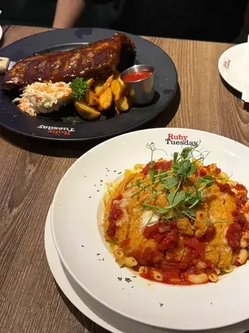 Ruby Tuesday - Restaurant photo