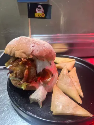 BURGER HERO - Restaurant photo