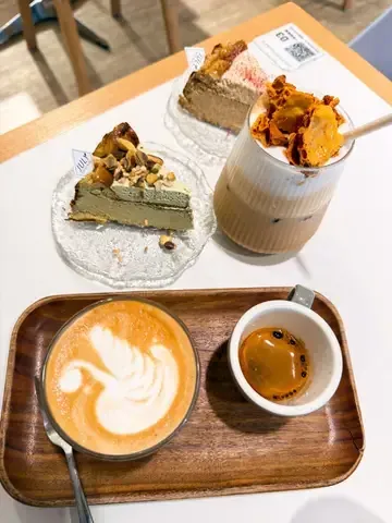 JULY COFFEE & CO. - Restaurant photo