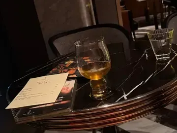 JIN BO LAW - Restaurant photo