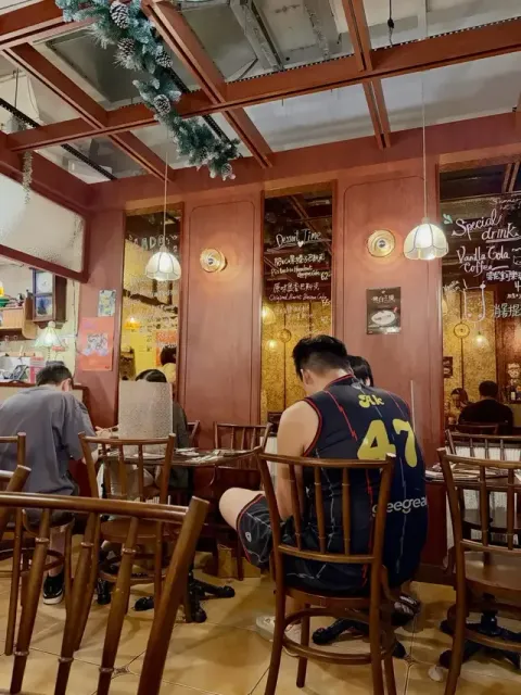 ADO Yoshokuya - Restaurant photo