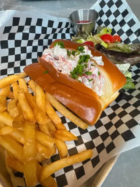 Sparkling House Seafood & Oyster Bar - Restaurant photo