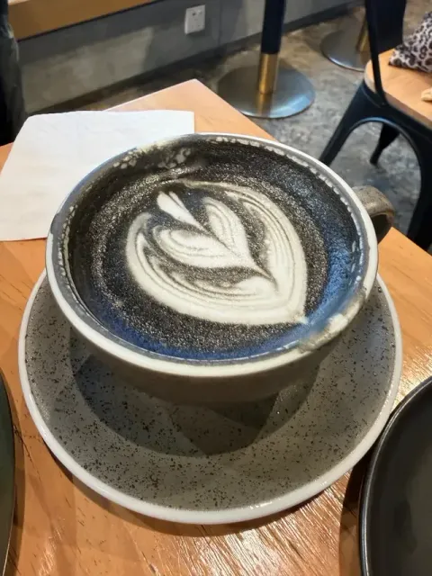 CONTRAST - Restaurant photo