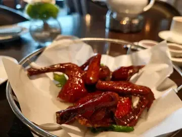 Yue - Restaurant photo