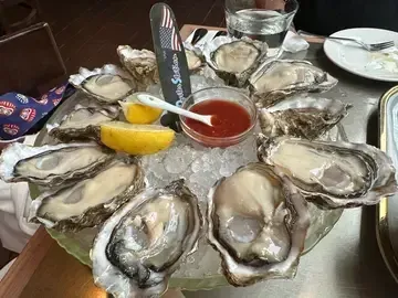 Oyster Station 3 - Restaurant photo