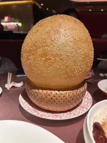 GOLDEN BLOSSOMS - Restaurant photo