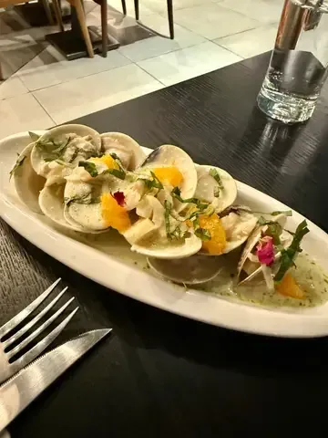 The Hunt Coffee & Roastery - Restaurant photo