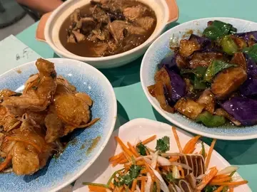 Lao Zhang Gui Dongbei Restaurant - Restaurant photo