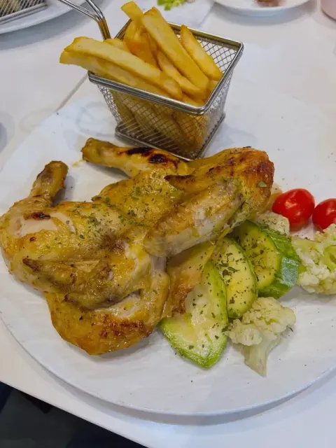 METRO CAFE - Restaurant photo