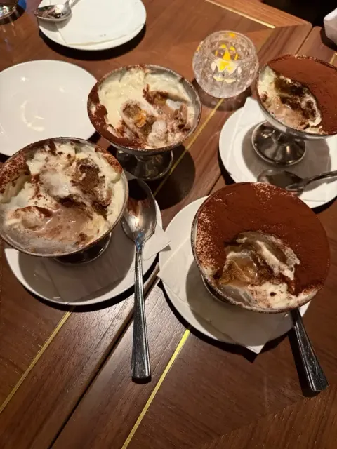Landau's - Restaurant photo
