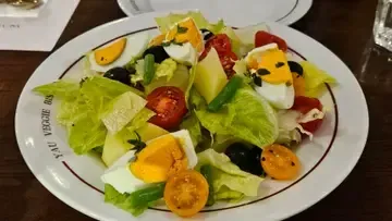 YAU VEGGIE BISTRO - Restaurant photo