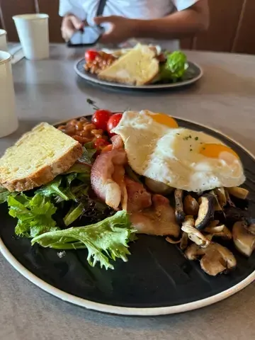 DUTCH CORNER - Restaurant photo