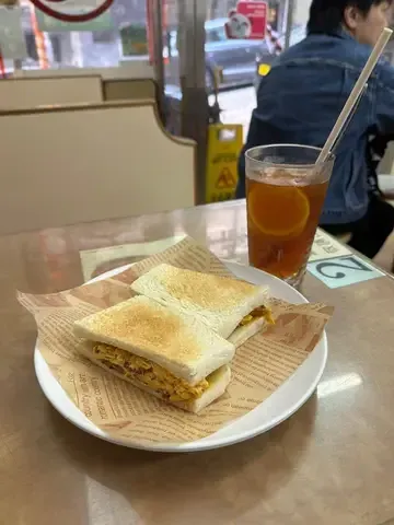萬興茶餐廳 - Restaurant photo