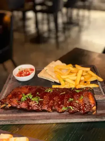 8 FIVE 2 - Restaurant photo