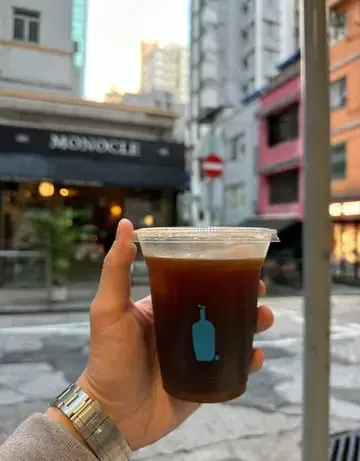 BLUE BOTTLE CAFE - Restaurant photo