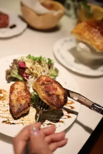 Diamond Restaurant - Restaurant photo