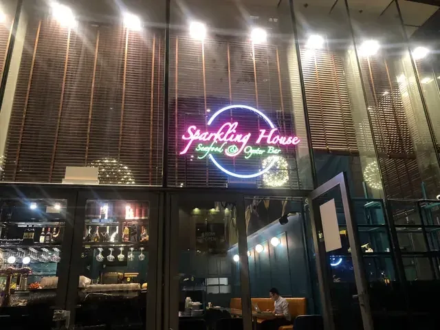 Sparkling House Seafood & Oyster Bar - venue photo