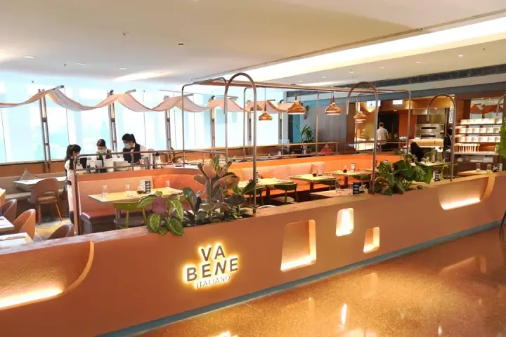 VA BENE - venue photo
